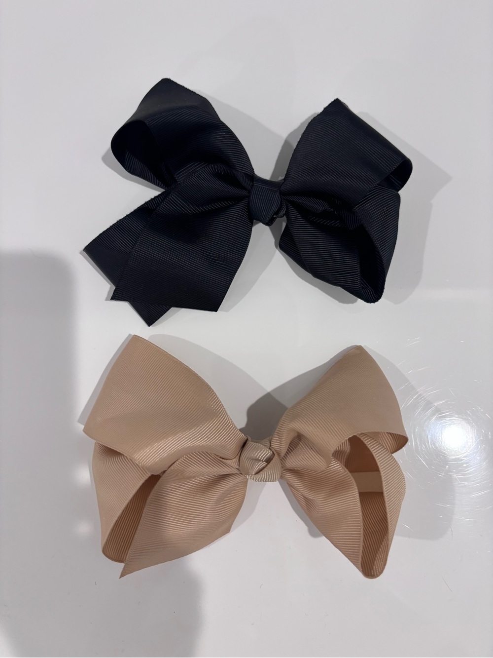 Classic Bow Hair Clips - Black & Beige 2psc NEW